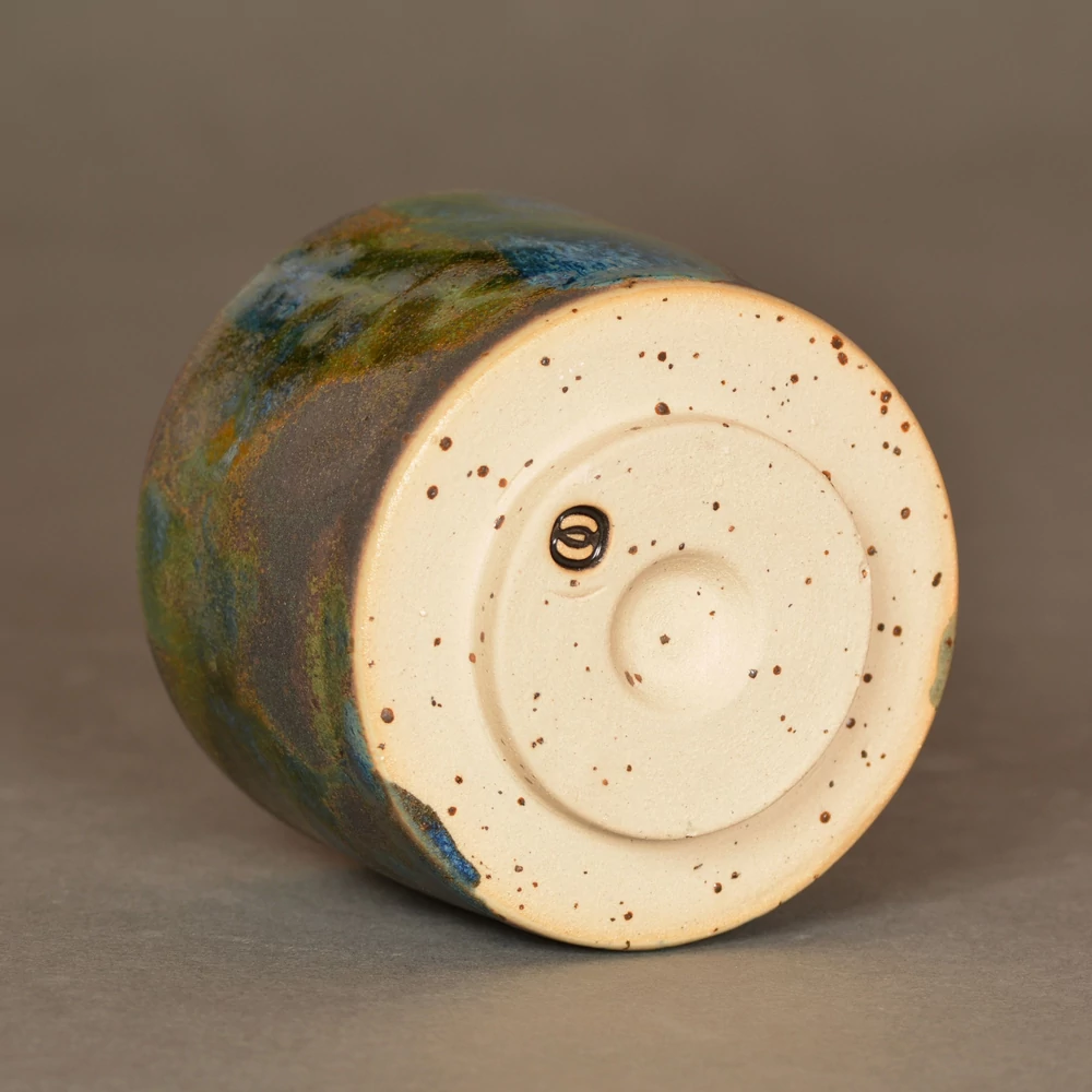 Kép 3/4 - Chawan Aoha japán teáscsésze alulról