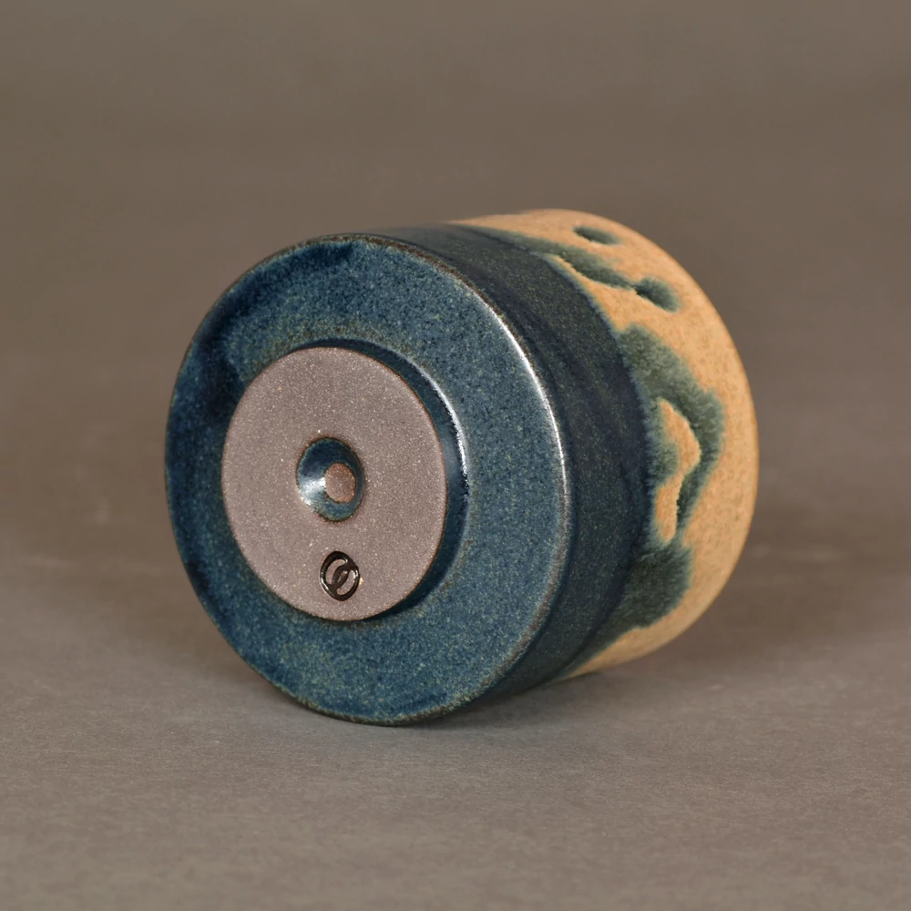 Kép 3/4 - Chawan Nagisa japán teáscsésze alulról