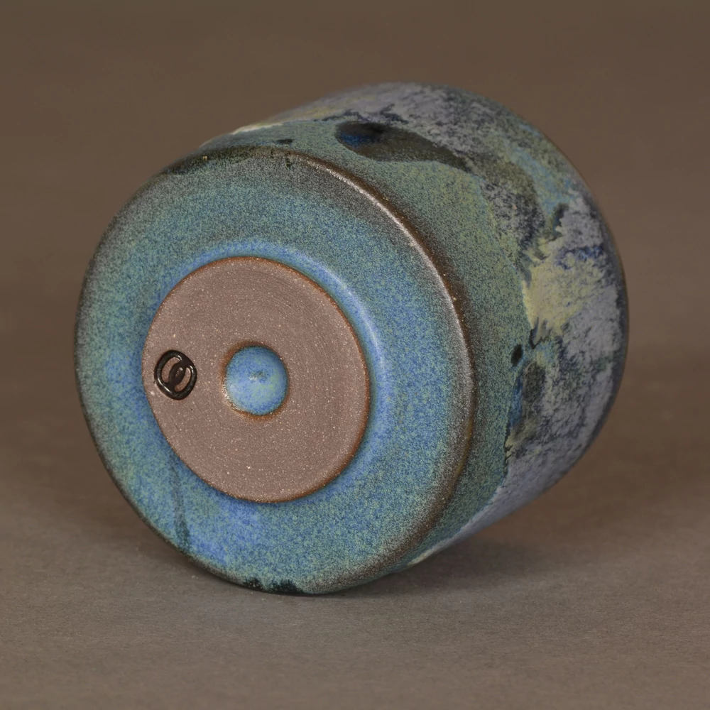 Kép 3/4 - Chawan Aomizu japán teáscsésze alulról