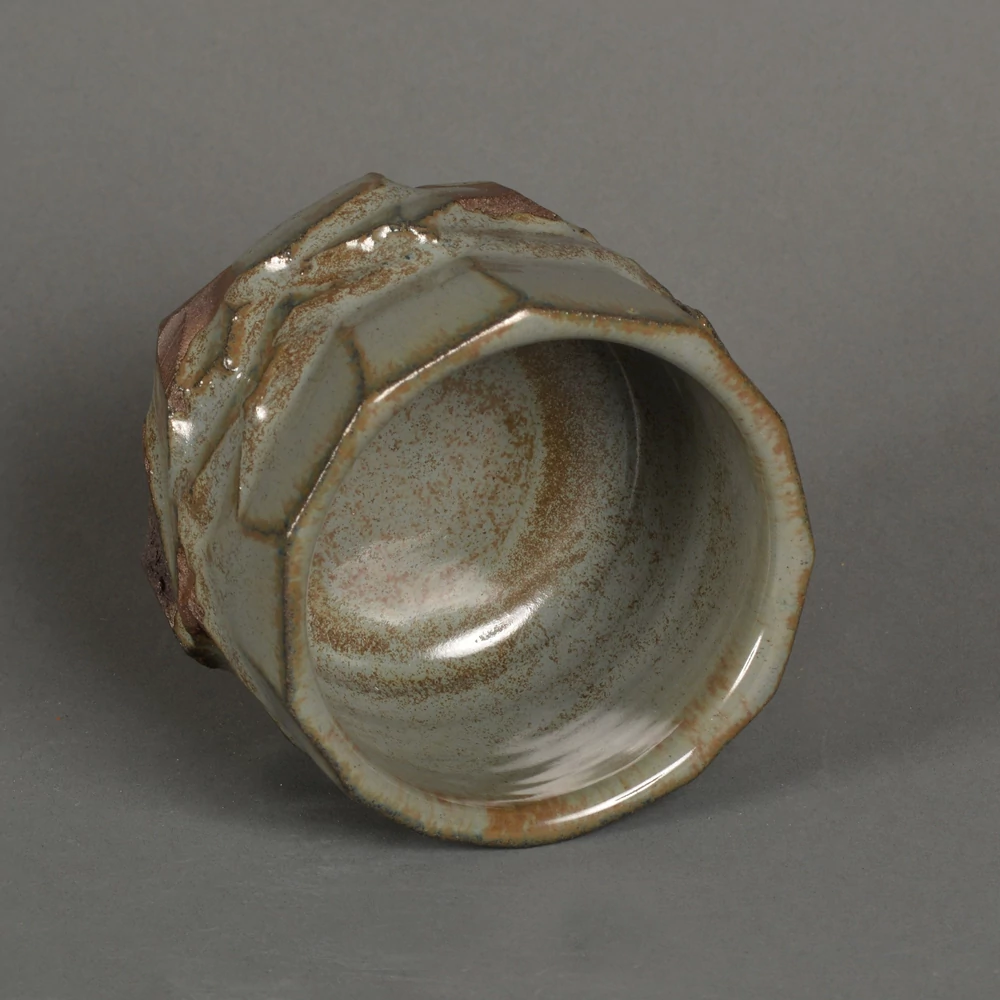 Kép 3/4 - Chawan Ishi japán teáscsésze belülről