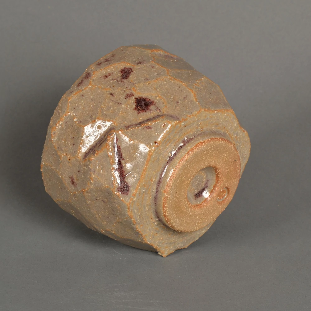 Kép 2/4 - Chawan Kohaku japán teáscsésze alulról