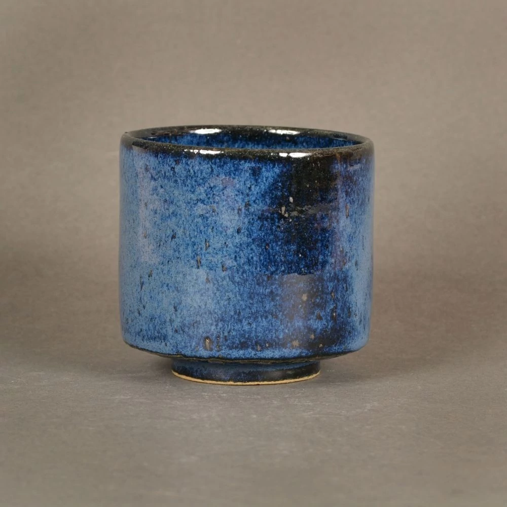 Chawan Dókutsu teáscsésze, díszdobozban is