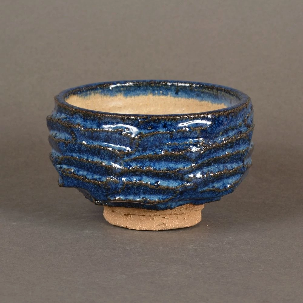 Chawan Tsuyo, kurinuki technikával készült teáscsésze