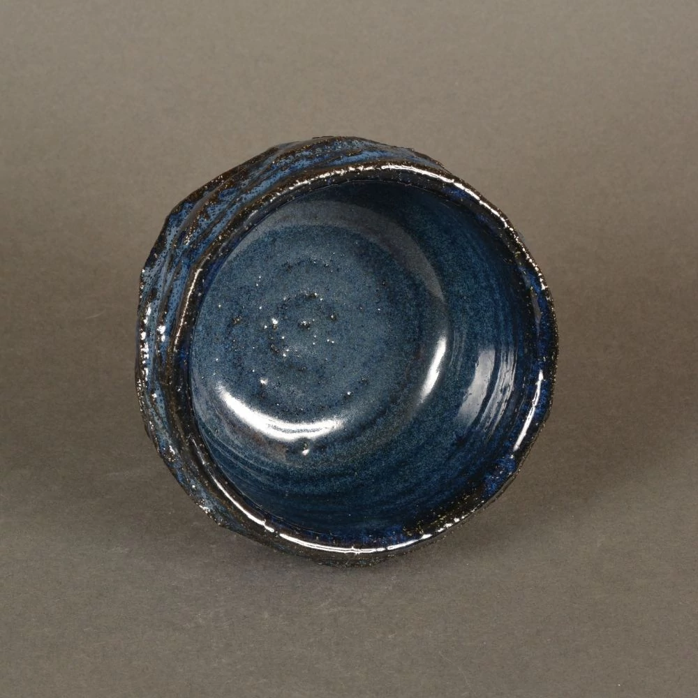 Chawan Chikara, kurinuki technikával készült teáscsésze