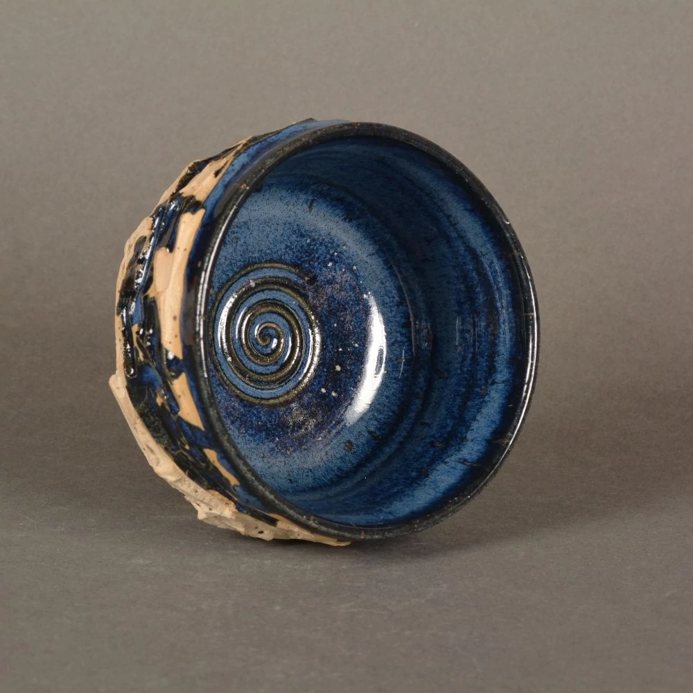 Chawan Suku, kurinuki technikával készült teáscsésze