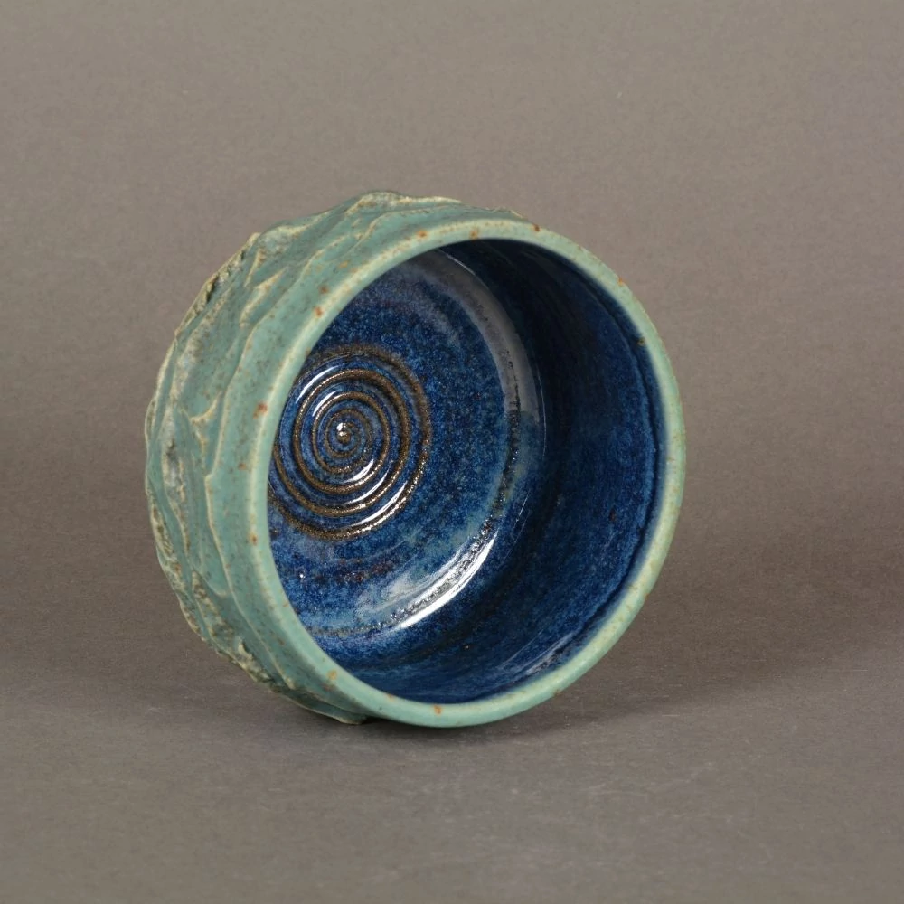 Kép 3/4 - Chawan Iwa teáscsésze belseje